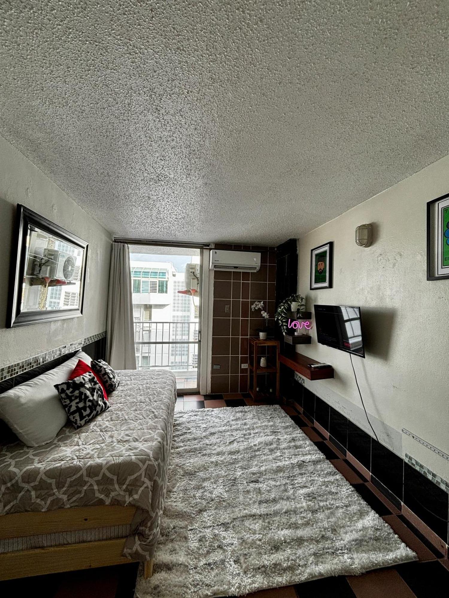 Isla Verde Modern Apartment With Pool San Juan Exteriör bild