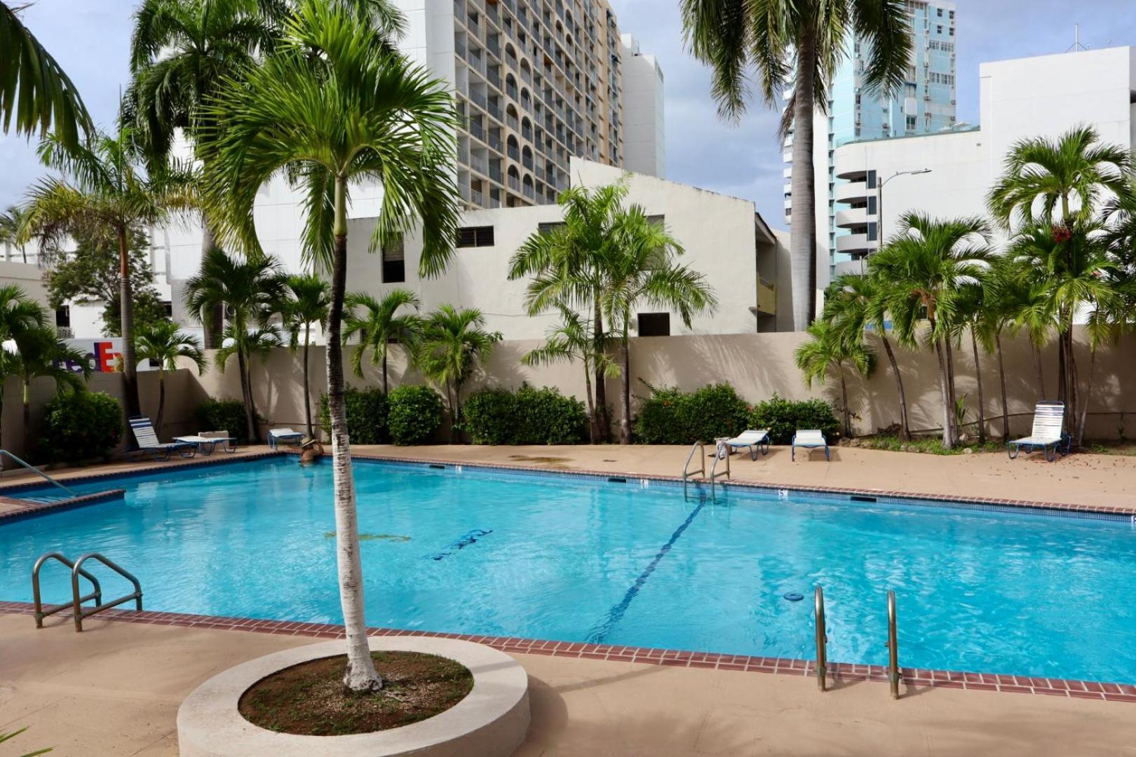 Isla Verde Modern Apartment With Pool San Juan Exteriör bild